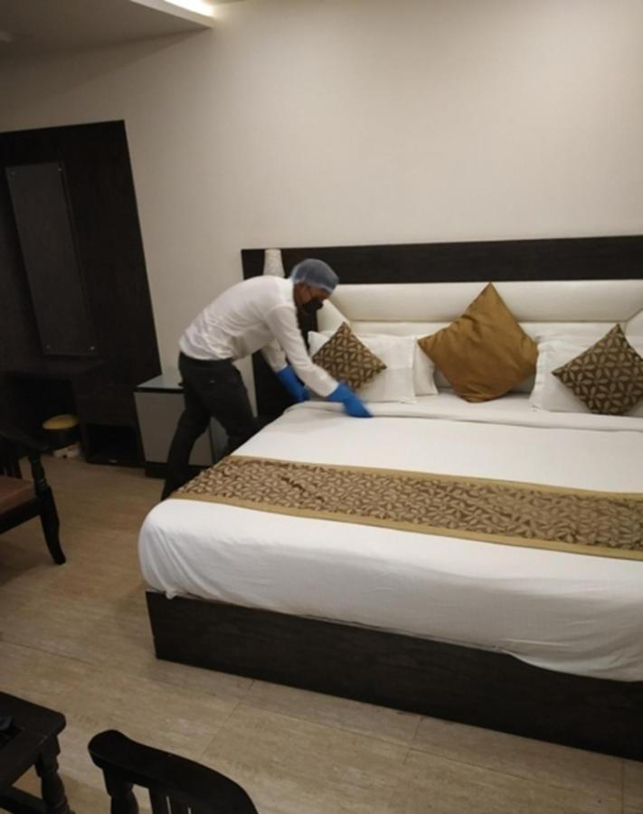 Hotel Vinayak ラクナウ エクステリア 写真