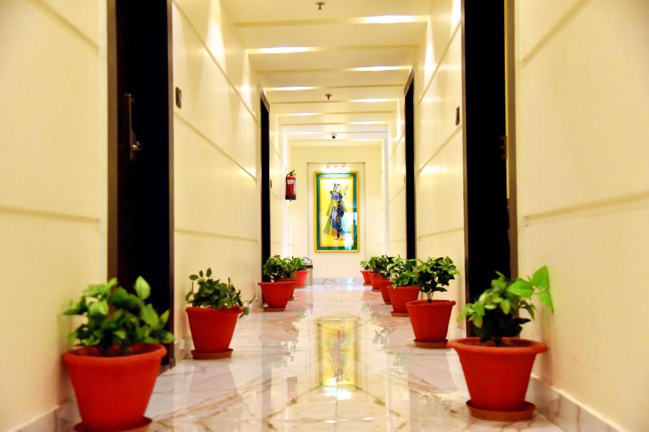 Hotel Vinayak ラクナウ エクステリア 写真